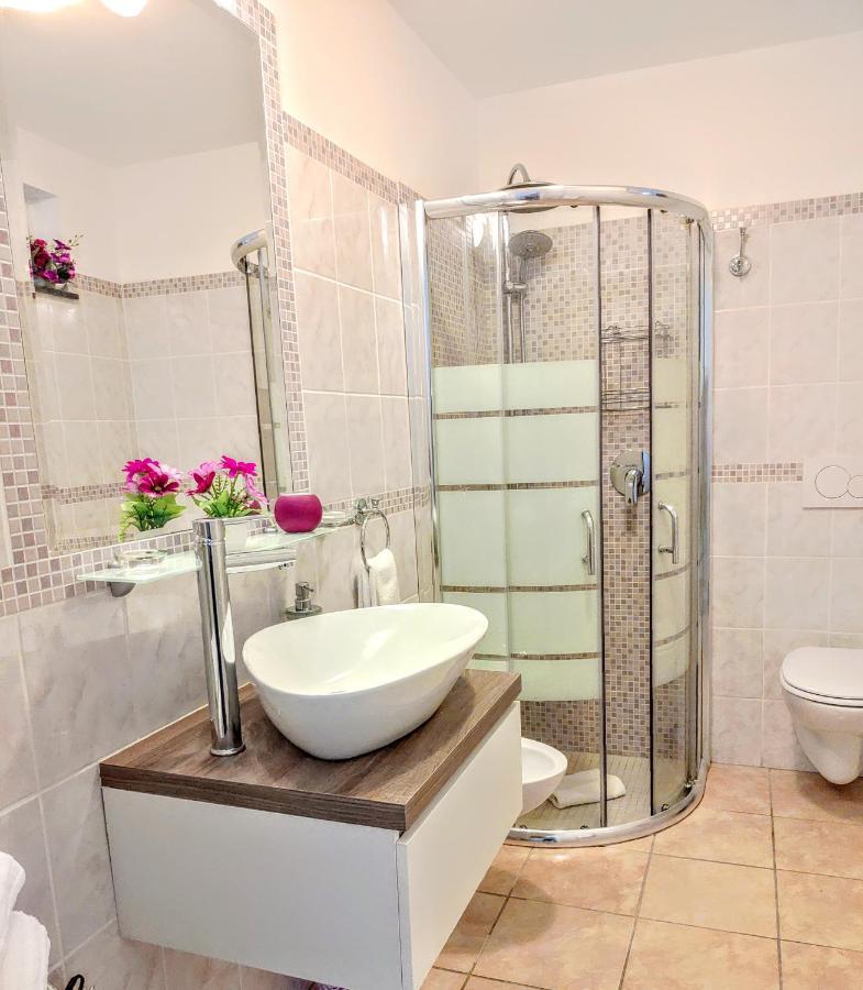 La Petite Maison Apartment